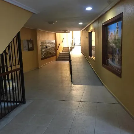 Acogedor Loft En Torrevieja Exterior photo